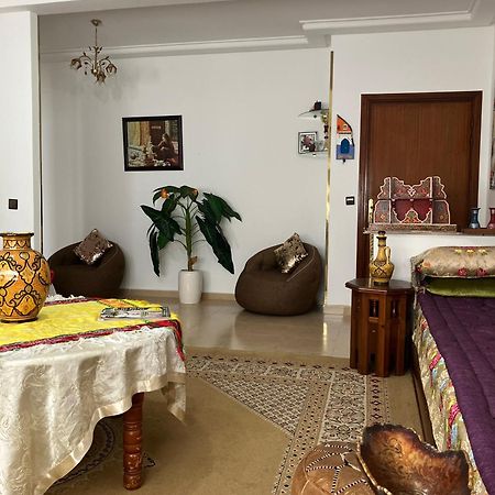 Appartement Beau Et Familial Connecte 丹吉尔 外观 照片